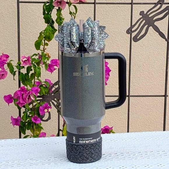 NIB Limited Edition! Stanley Midnight Glitz 40oz Tumbler + Custom Bow/Boot - Picture 2 of 9